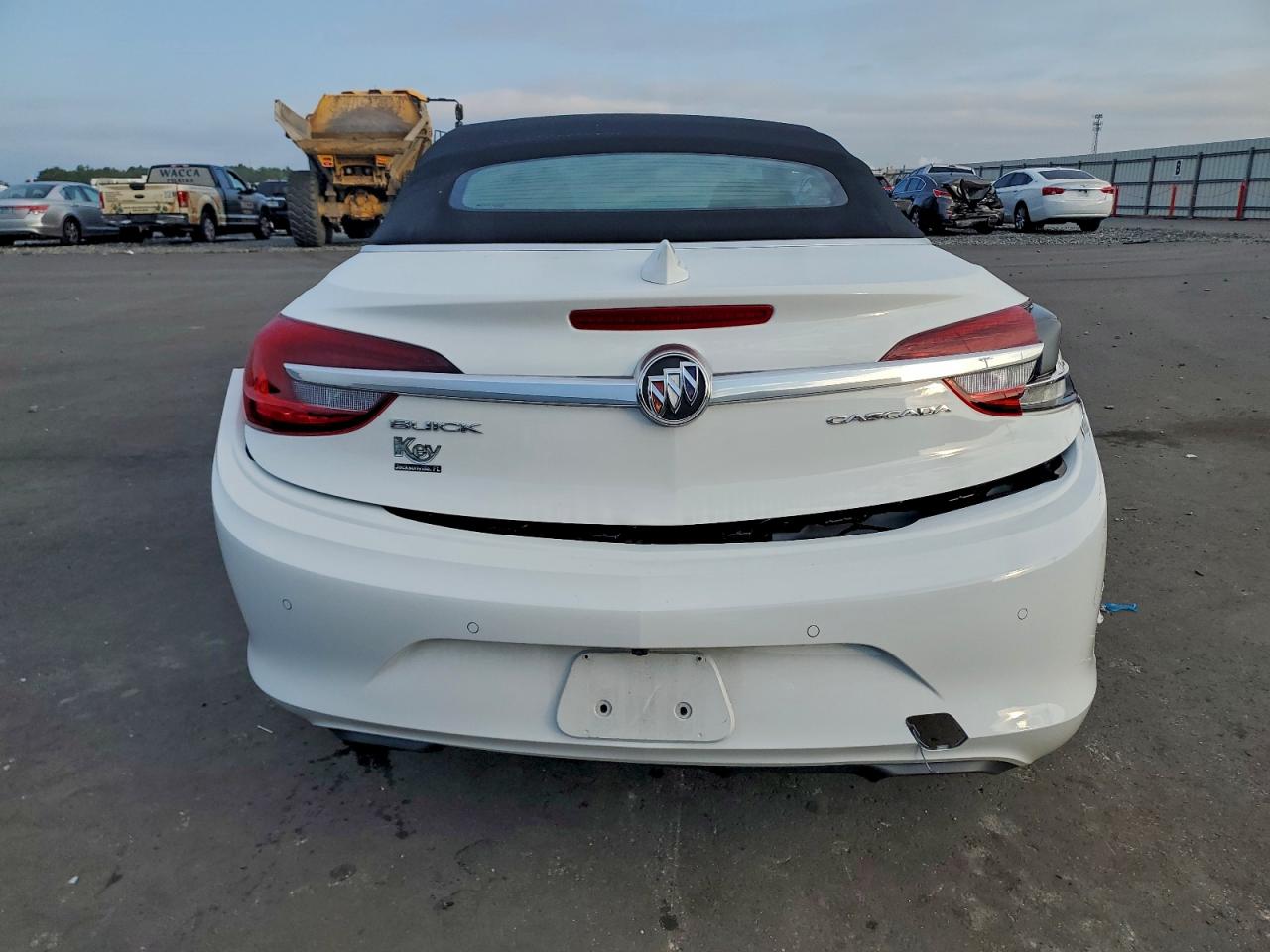 Buick Cascada Premium Image 4