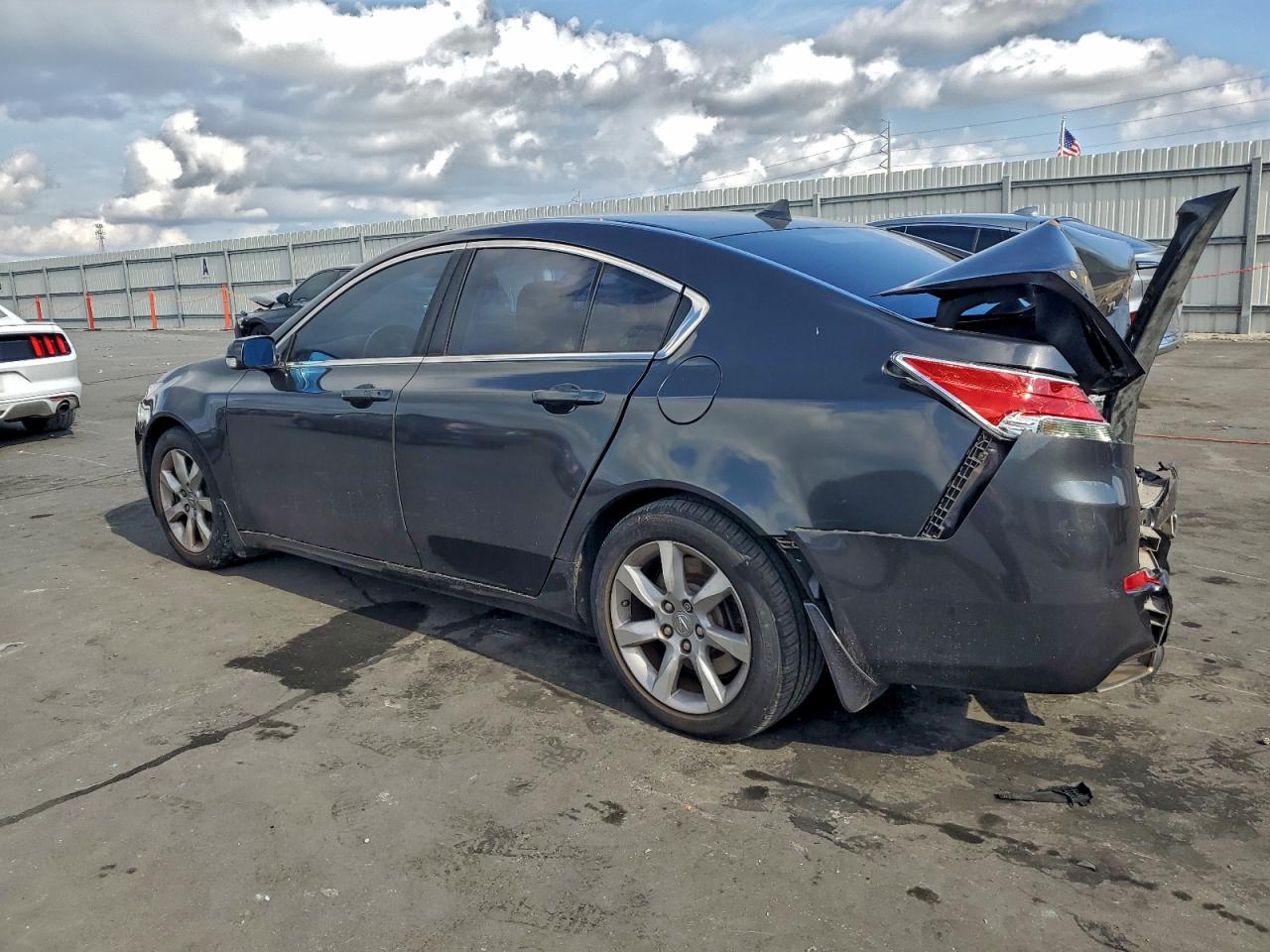 Acura TL Tech Image 12