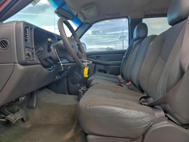 Chevrolet Silverado C1500 Image 6