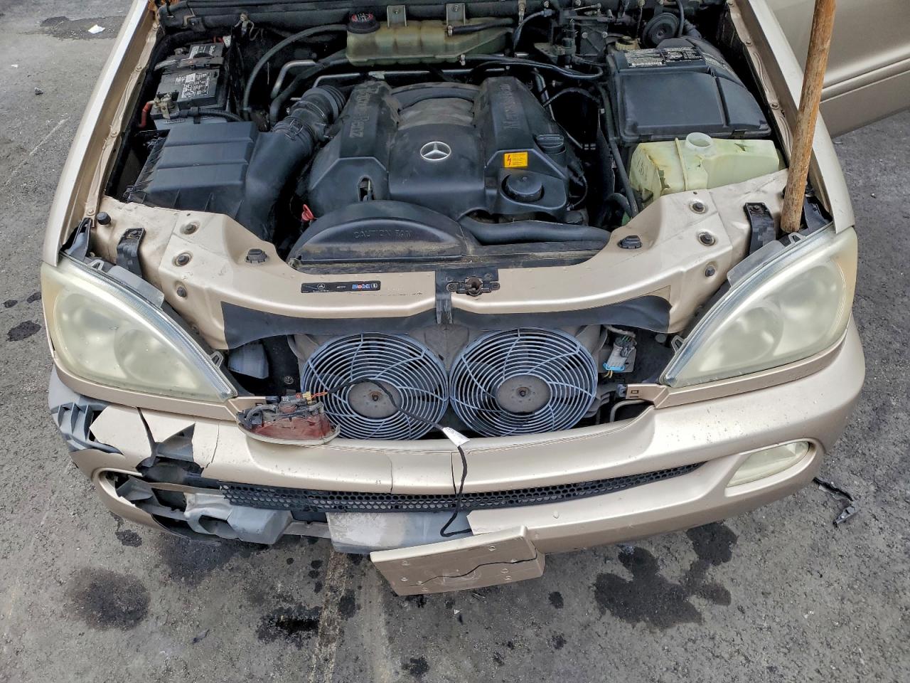 Mercedes-Benz M-Class 350 Image 10